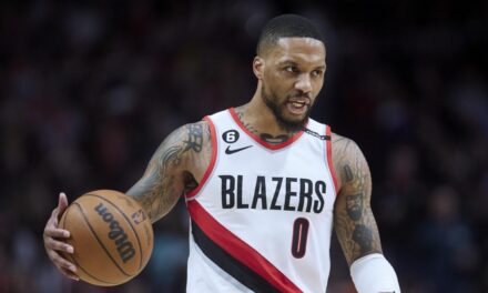 Los Bucks fichan a Lillard y preparan un nuevo asalto al anillo