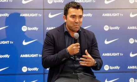 Deco: “Vitor Roque tiene un carácter fuerte para afrontar un desafío como el Barcelona”