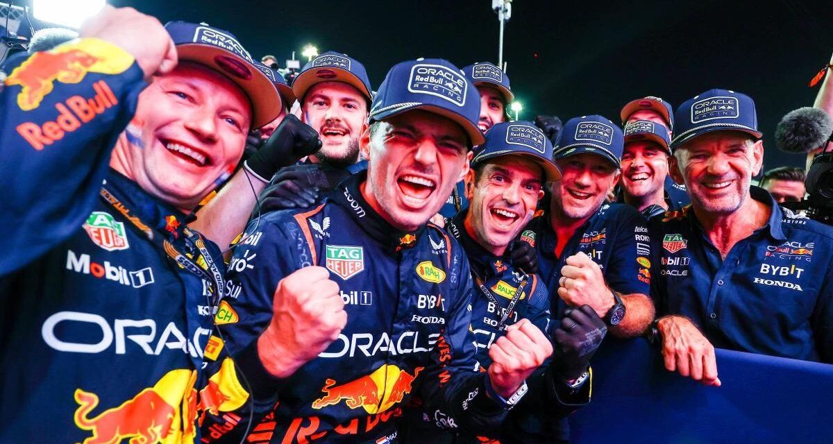 Verstappen: “Ha sido un año increíble, es un orgullo ser tricampeón”