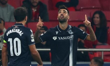 La Real Sociedad apaga Da Luz con un triunfo deslumbrante