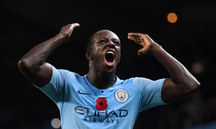 Mendy denuncia al Manchester City por el impago de su salario