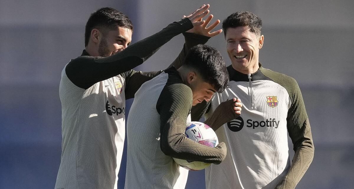El Barça con Pedri busca reaccionar ante la Real Sociedad