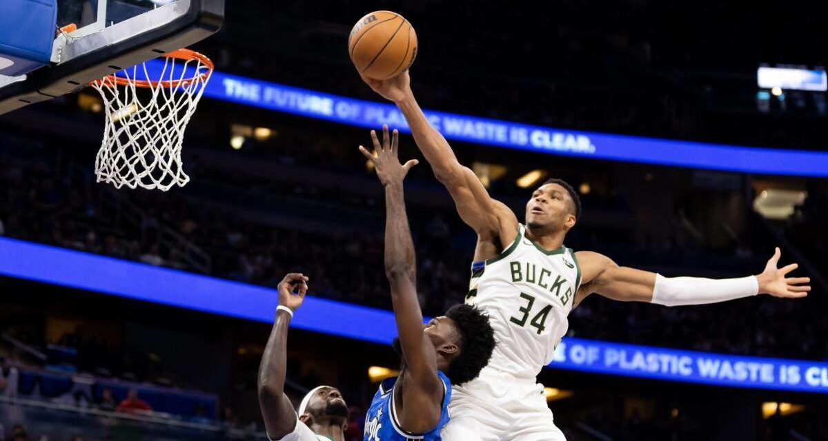 Exhibiciones en balde de Antetokounmpo y Curry en una espectacular noche en la NBA