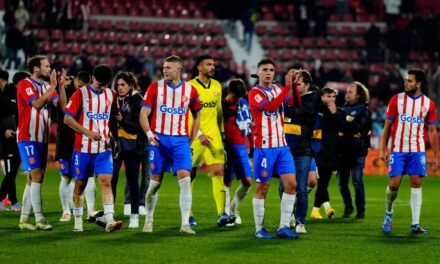 El Girona pone la directa hacia el título de Liga