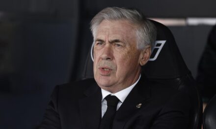 Ancelotti: “No ficharemos a ningún central en enero”