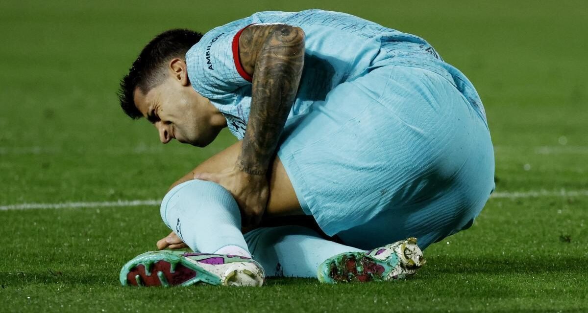 Cancelo sufre una distensión en un ligamento de la rodilla