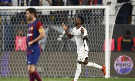 Deco: “¿Xavi? Esta derrota no cambia nada, confiamos en él”