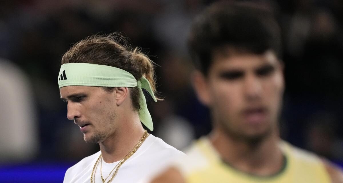Zverev frustra una remontada imposible de Alcaraz
