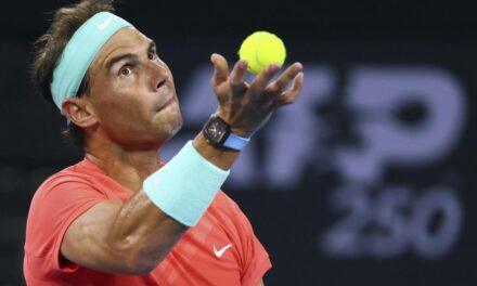 Nadal anuncia que no jugará en Doha