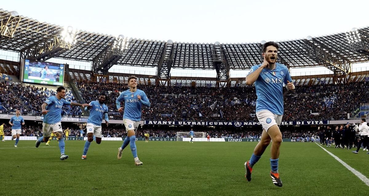 Kvaratskhelia avisa al Barça con un golazo en el minuto 87 que da el triunfo al Nápoles