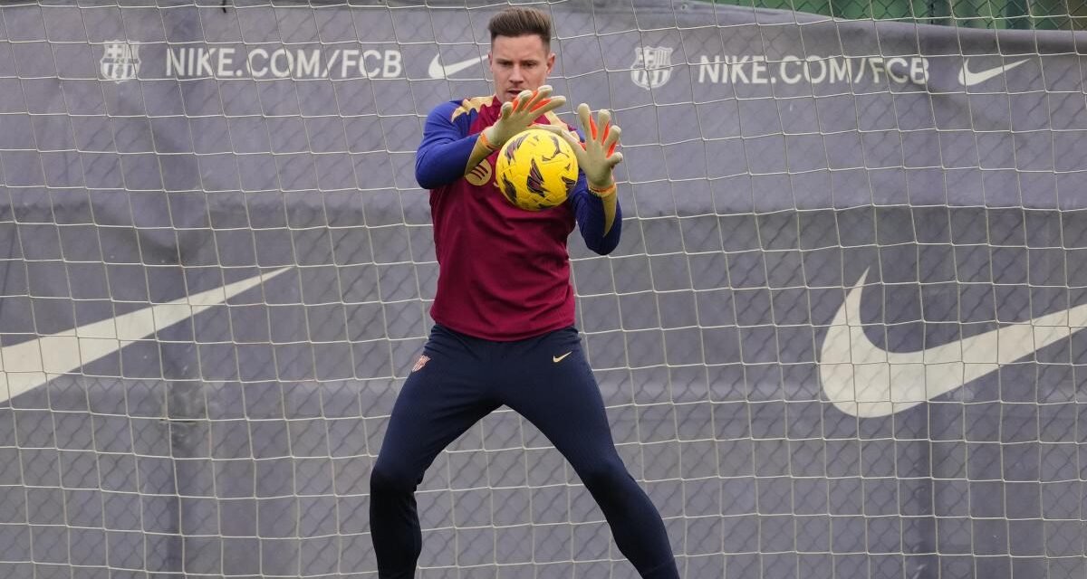 Ter Stegen e Iñigo Martínez recuperan la titularidad en el Barça