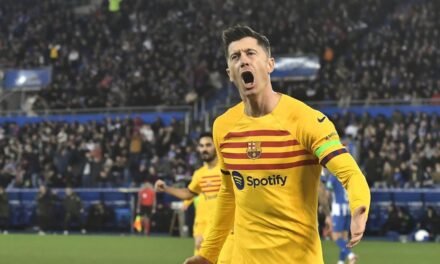 Lewandowski-Osimhen, la solución está en el gol