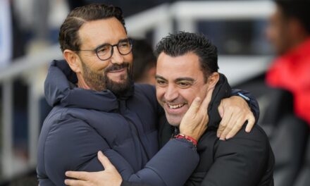 Xavi: “Nos hemos reencontrado, estamos en la lucha por la Liga”