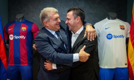 Laporta: “Me gustaría que Xavi siguiera”