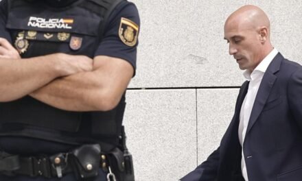 La Fiscalía pide dos años y medio de cárcel para Rubiales por el beso a Jenni Hermoso