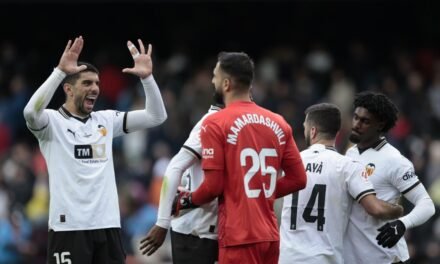 El Valencia desquicia al Getafe y mira a Europa