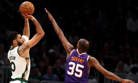 Los Celtics, primer equipo clasificado para los playoffs