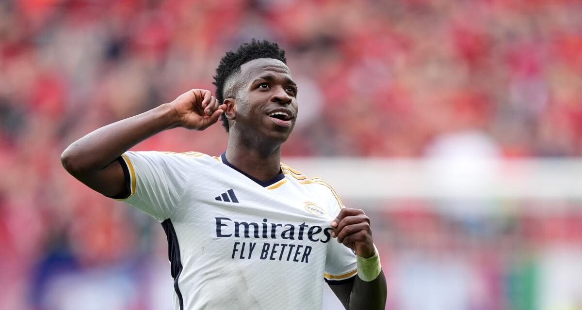 El Real Madrid golea en el show de Vinícius