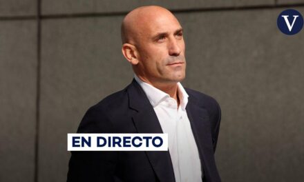 Rubiales, en libertad tras su llegada a España, en directo | Última hora de su situación judicial