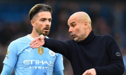 Guardiola tira de sarcasmo por su incidente con Grealish: “Soy el más famoso del equipo”