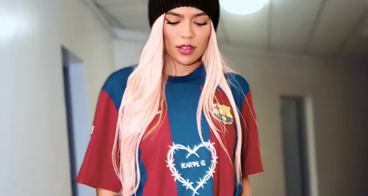 Karol G será la protagonista de la camiseta del Barça para el clásico