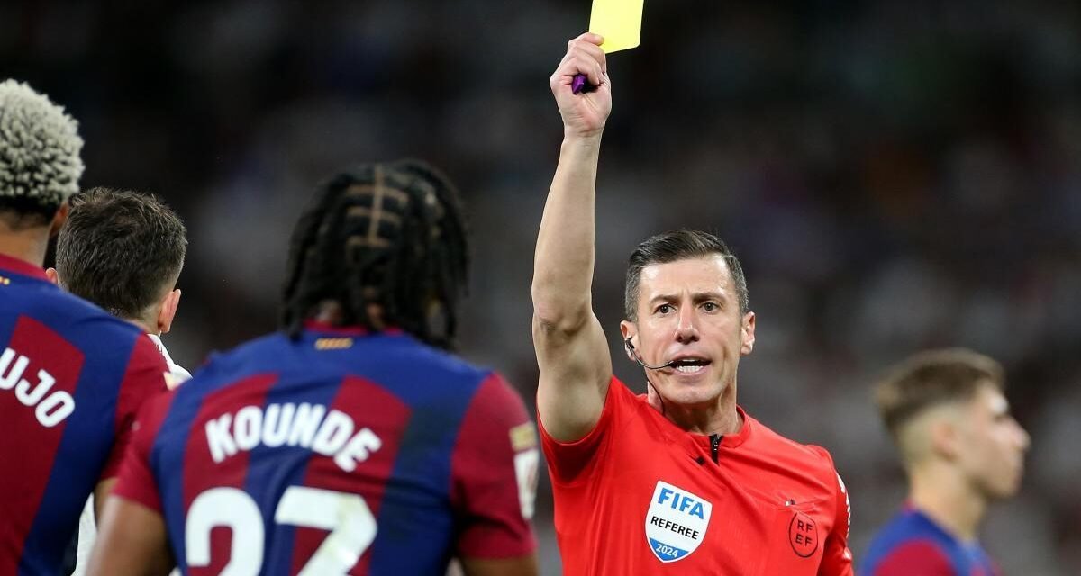 Todas las jugadas polémicas de Soto Grado esta temporada con el Barça y el Real Madrid