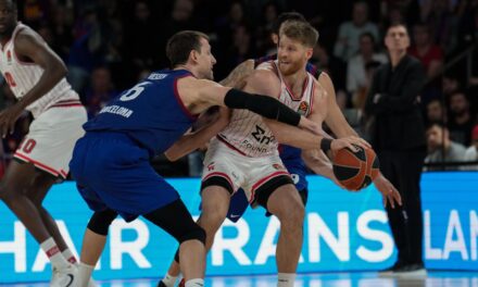 El Barça iguala la serie ante el Olympiacos con un triunfo titánico