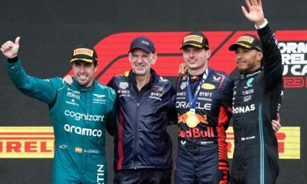 El futuro de Adrian Newey entre Fernando Alonso o Lewis Hamilton