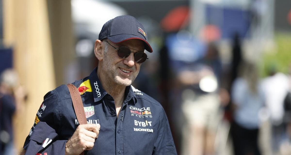 Adrian Newey, uno de los mejores ingenieros de la historia de la F-1, abandonará Red Bull