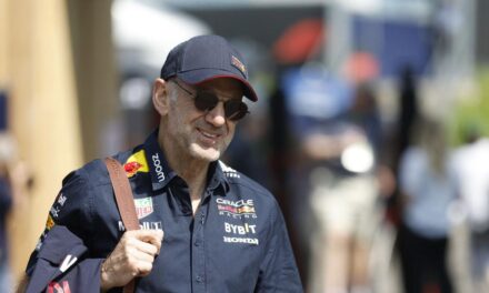 Adrian Newey, uno de los mejores ingenieros de la historia de la F-1, abandonará Red Bull