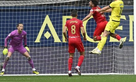 El Villarreal mantiene vivo el sueño de Europa con dos goles de Sorloth