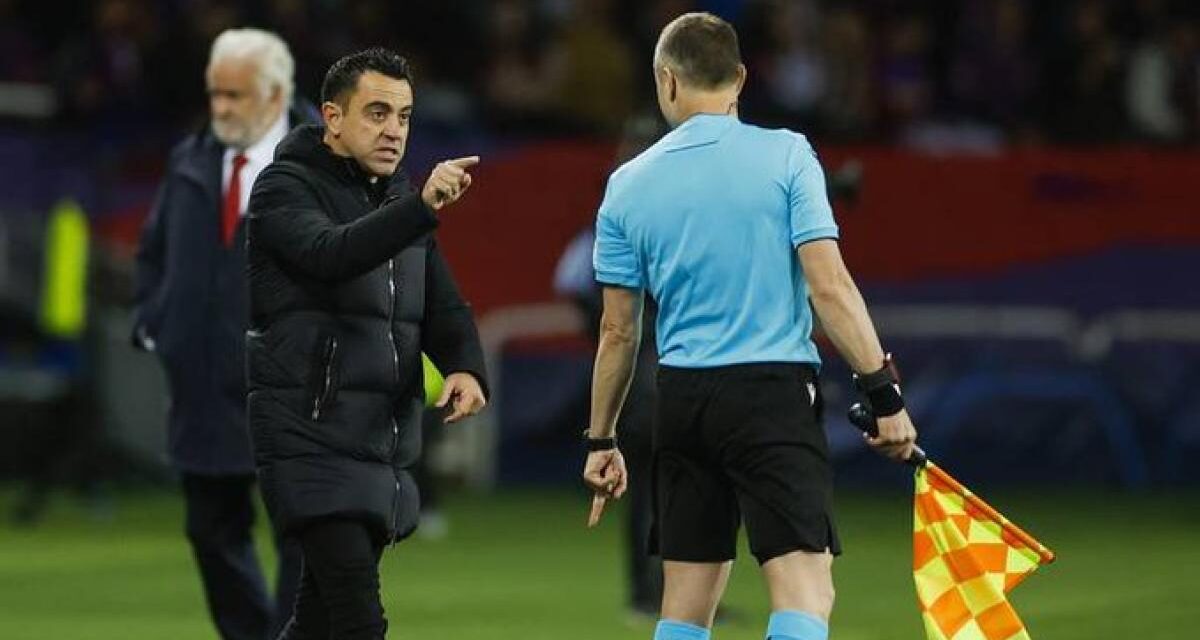 La UEFA sanciona con dos partidos a Xavi y Sergi Roberto por los incidentes ante el PSG