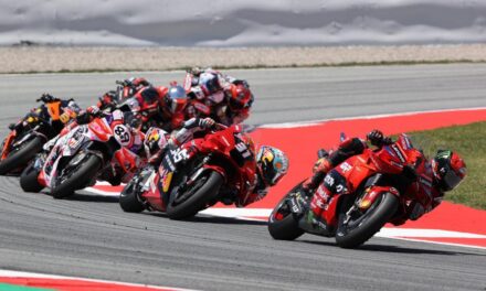 Bagnaia gana en Montmeló, con Martín 2.º, y Márquez regala otra gesta, de 14.º a 3.º