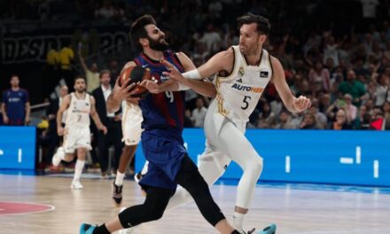 Un Real Madrid superior arrolla al Barça y coge ventaja en la semifinal