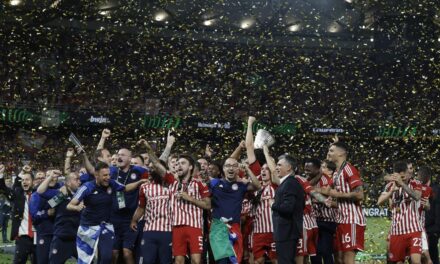 El Olympiacos de Mendilibar gana su primer título europeo tras conquistar la Conference League