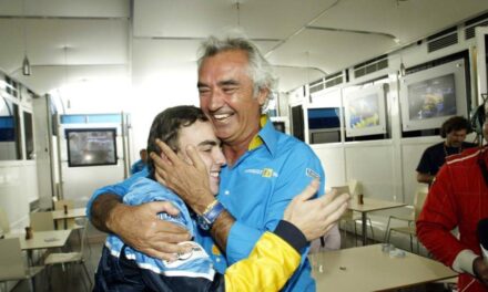 Flavio Briatore vuelve a la F1 después de 15 años de expulsión