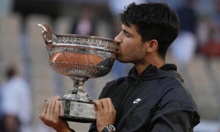 Nike trabaja en la confección de un logo para Alcaraz, como hizo con Nadal y Federer