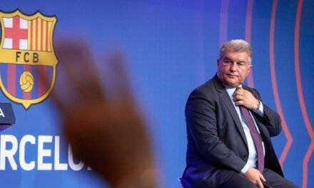 An opposition group is born that wants to overthrow FC Barcelona president Joan Laporta