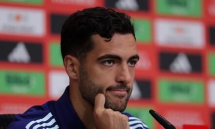 Mikel Merino sobre el interés del Barça: “Lo dejo en manos de mi agente hasta que sea algo firme”