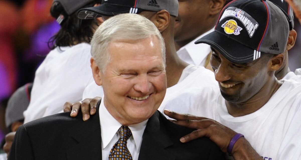 Muere Jerry West, la leyenda de los Lakers que se convirtió en el logo de la NBA