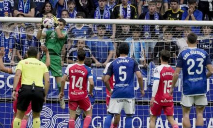 El Espanyol cae en Oviedo y solo le queda la bala de Cornellà para lograr el ascenso