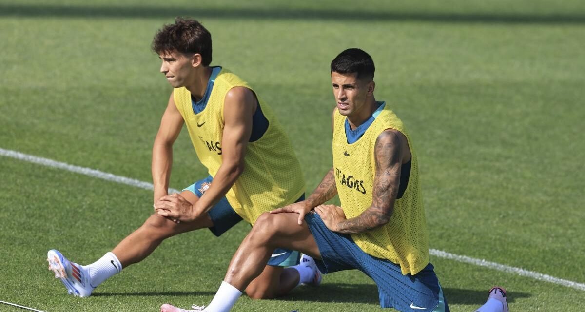 El Barça afronta la prioridad Mendes