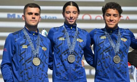 Tras la artística, España se apropia del oro europeo en el salto de trampolín