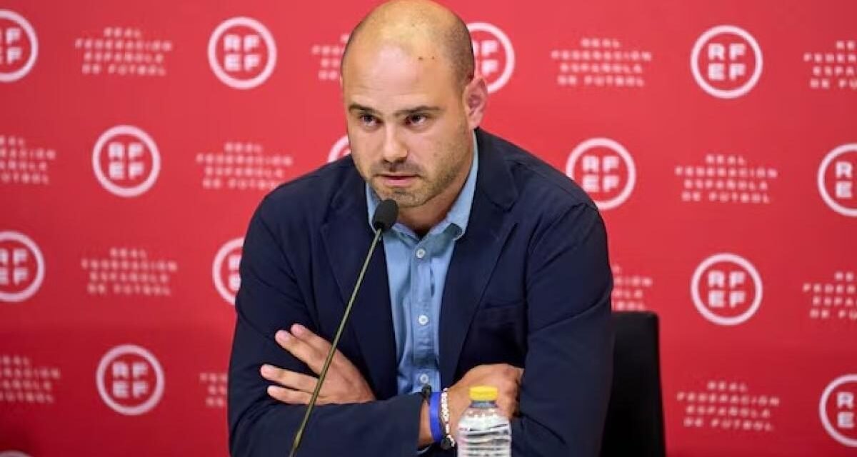 Markel Zubizarreta, director de fútbol de la selección femenina, se marcha de la RFEF