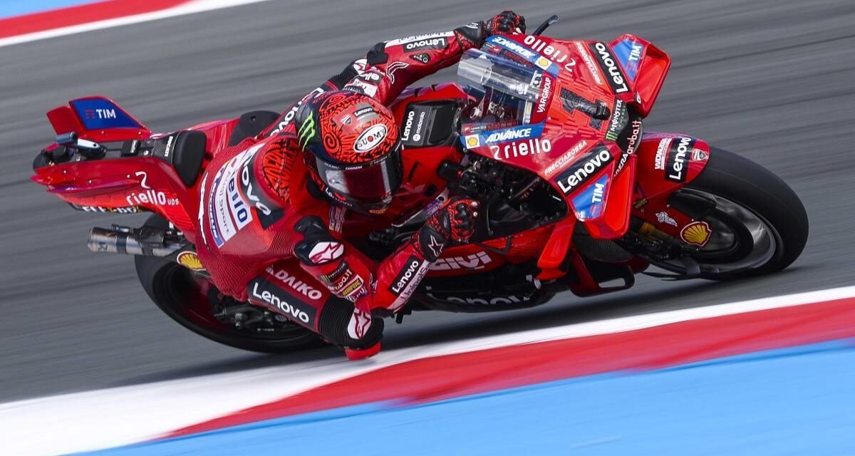 Bagnaia pasa el rodillo en la Sprint y sigue recortando a Martín; Márquez, otra vez al suelo