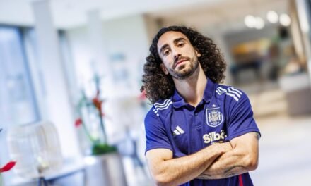 “Los futbolistas jóvenes hacemos vida de personas mayores”