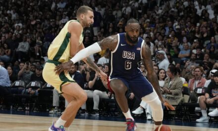 Las estrellas de la NBA se reúnen para poner al Team USA en lo más alto