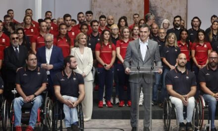 Pedro Sánchez, al equipo olímpico antes de ir a París: “Sois los mejores embajadores de España”