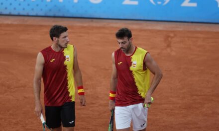 Carreño y Granollers pasan de ronda ganando a los cabeza de serie número uno