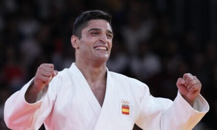 El español Mosakhlishvili sorprende en sus primeros Juegos y se clasifica para semifinales